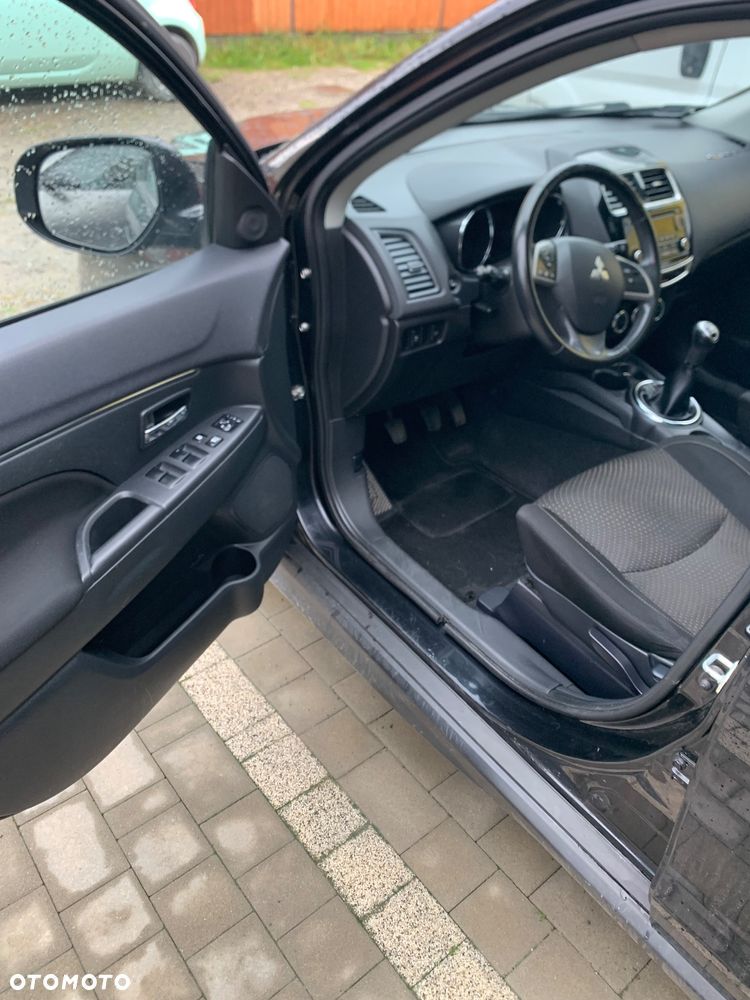 Mitsubishi ASX 1.6 Intense - 13