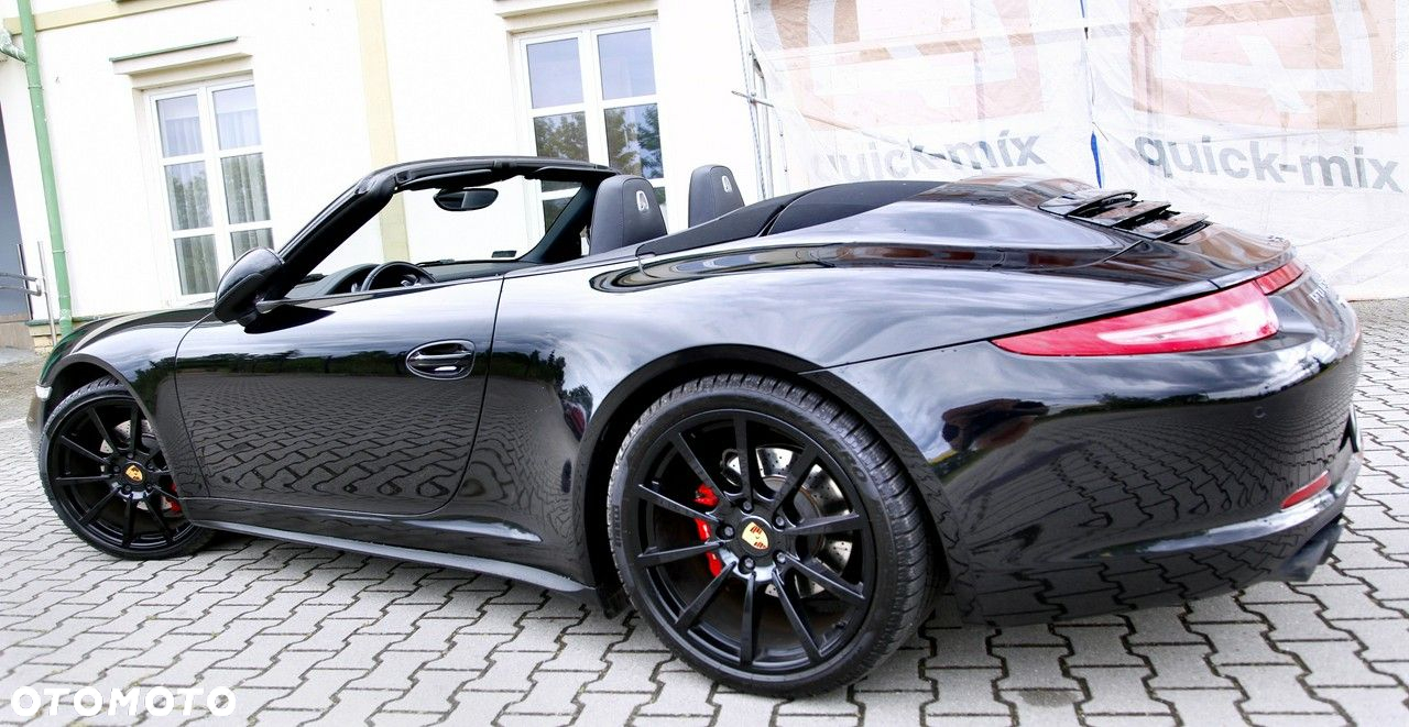 Porsche 911 - 25