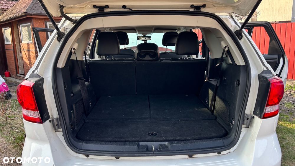 Fiat Freemont 2.0 Multijet Black Code AWD - 17