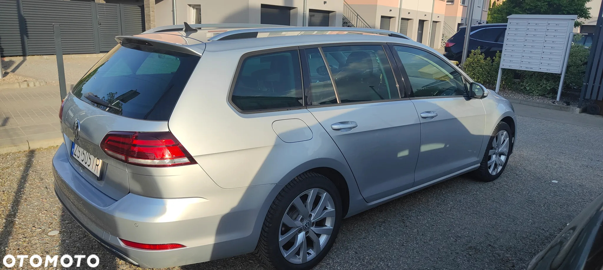 Volkswagen Golf VII 2.0 TDI BMT Highline DSG - 4