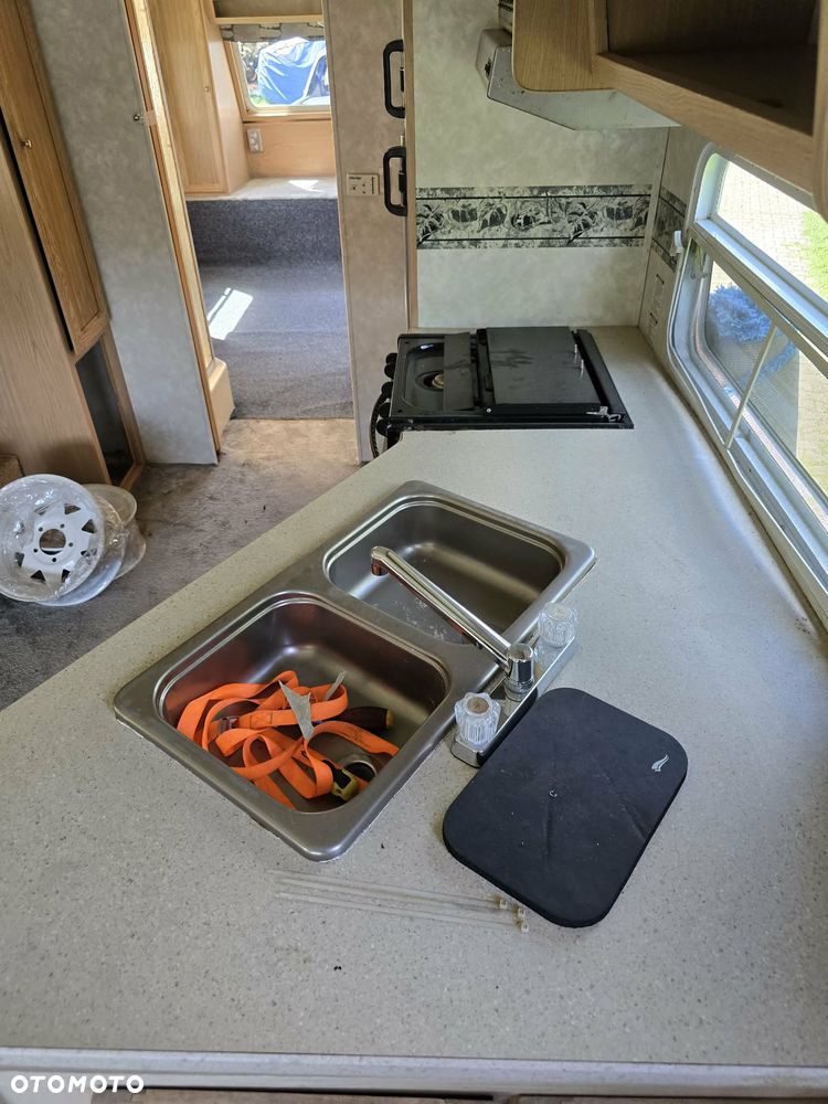 Airstream Forest river Grand Surveyor gs280 Slideout amerykańska przyczepa kempingowa XL mieszkalna dom holenderski całoroczna - 21