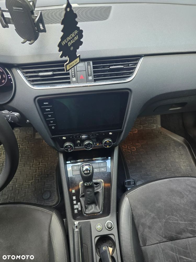 Skoda Octavia 2.0 TSI DSG L&K - 17