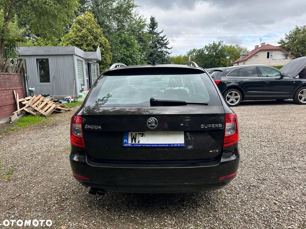 Skoda Superb 2.0 TDI 4x4 Ambition - 8