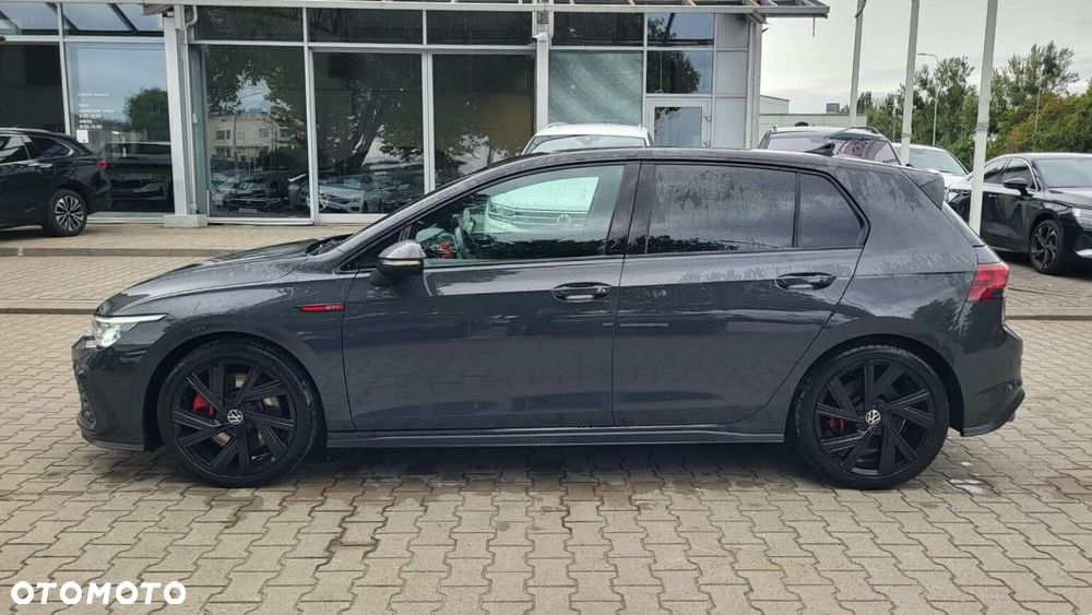 Volkswagen Golf - 3