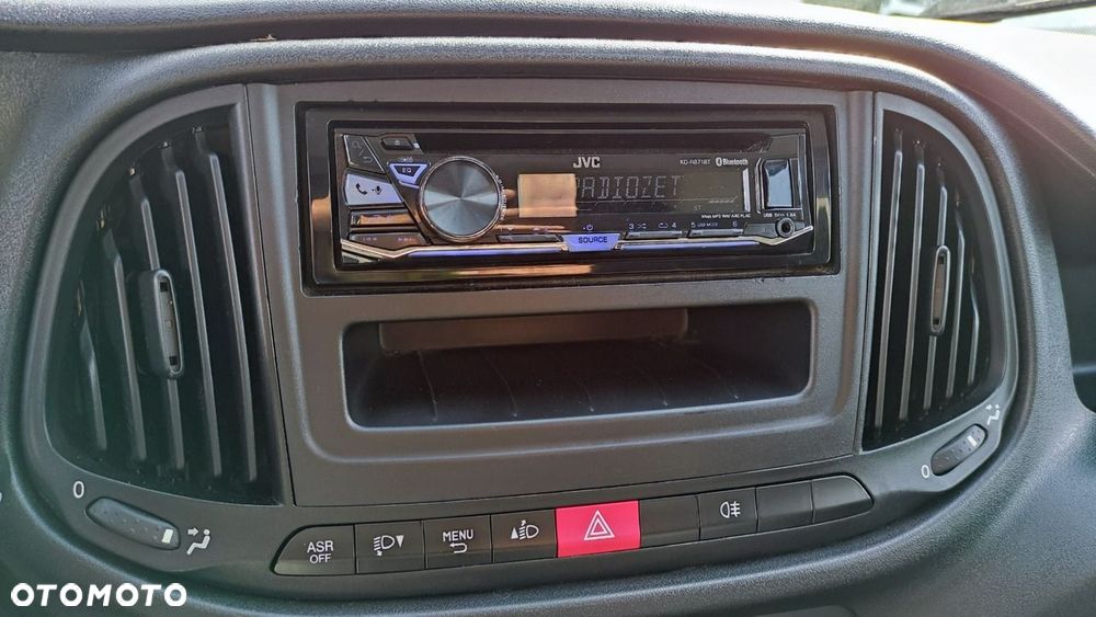 Fiat Doblo - 32