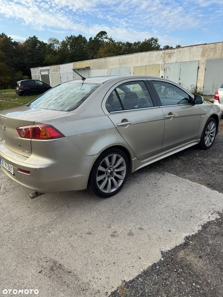Mitsubishi Lancer 2008 photo 4