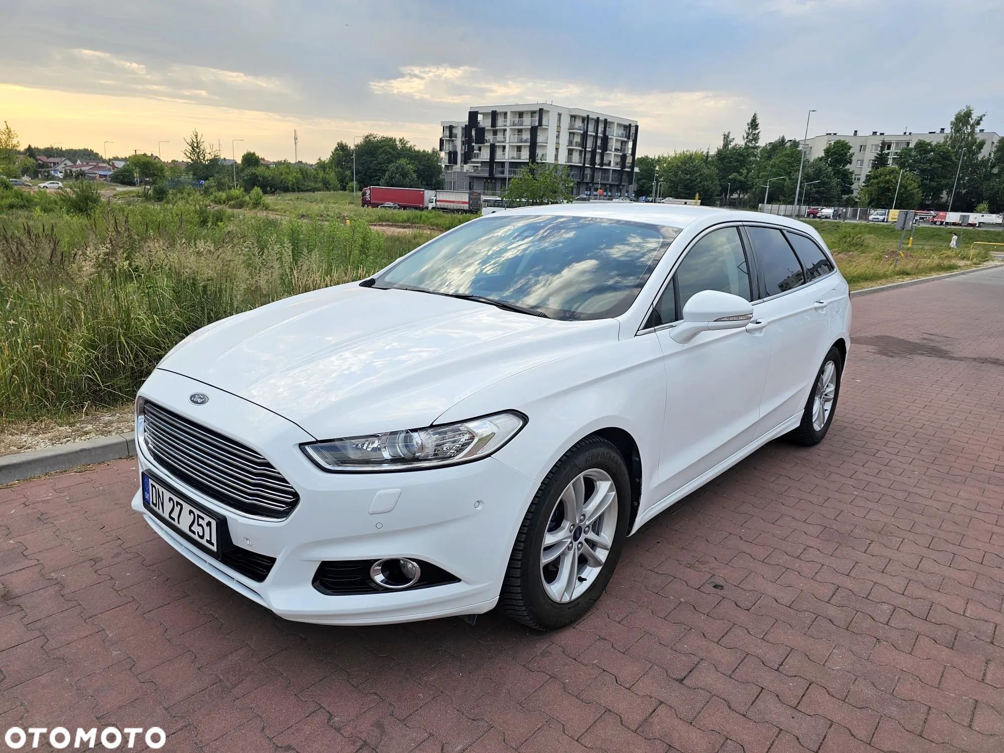 Ford Mondeo 2.0 TDCi Titanium - 1