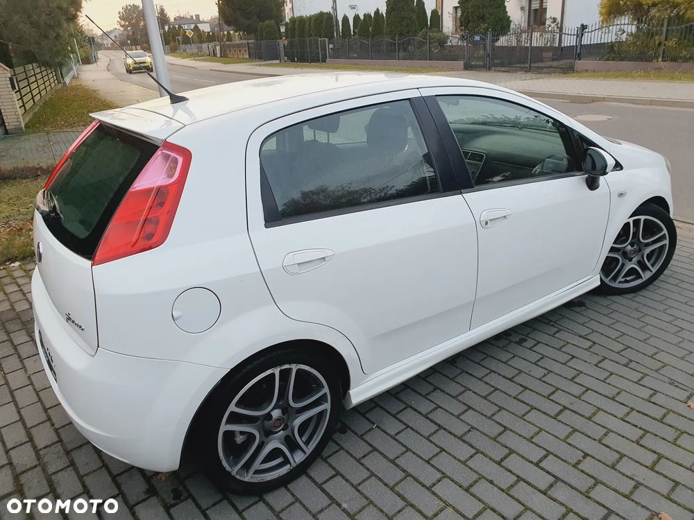 Fiat Grande Punto 1.4 T-Jet 16V Sport - 20