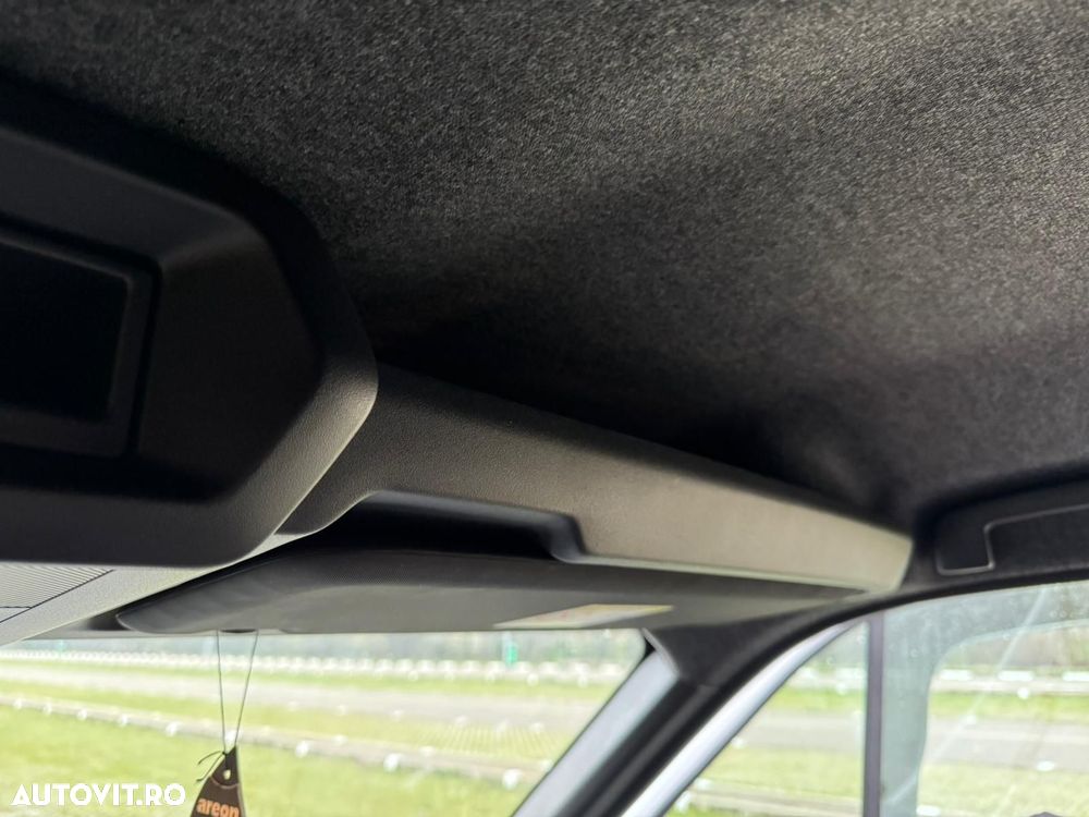 Nissan Interstar - 21