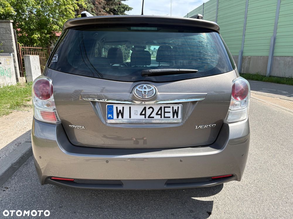 Toyota Verso 1.8 Prestige MS EU6 - 8