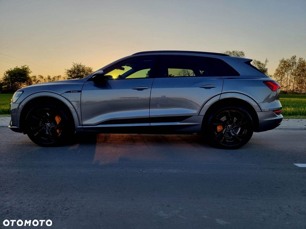 Audi e-tron 55 Quattro - 8