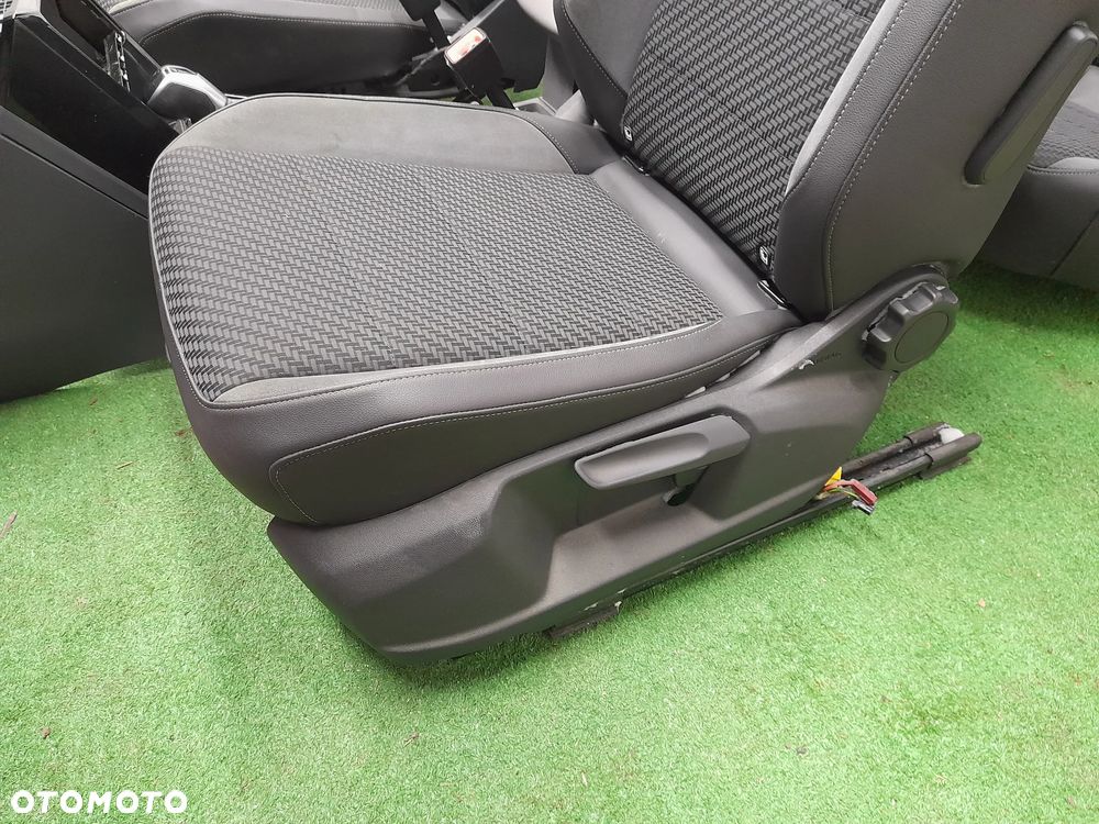 VW T-CROSS 20R R-LINE TAPICERKA SKORA FOTELE FOTEL BOCZEK - 6
