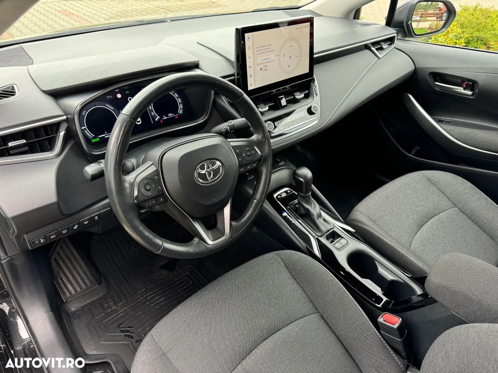 Toyota Corolla - 11