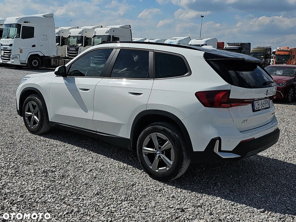 BMW X1 sDrive18i xLine - 7