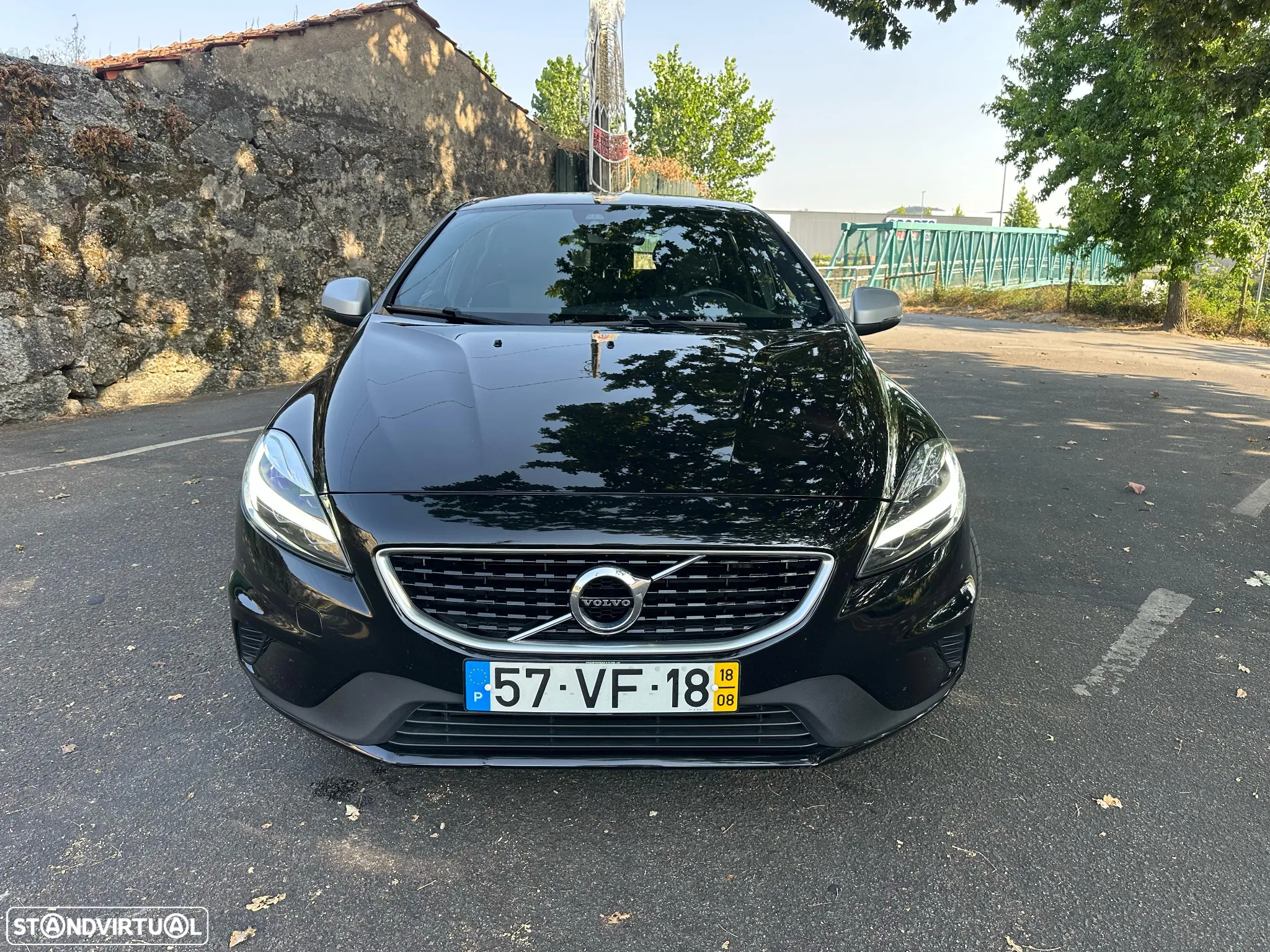 Volvo V40 1.5 T3 Sport Edition R Geartronic - 4