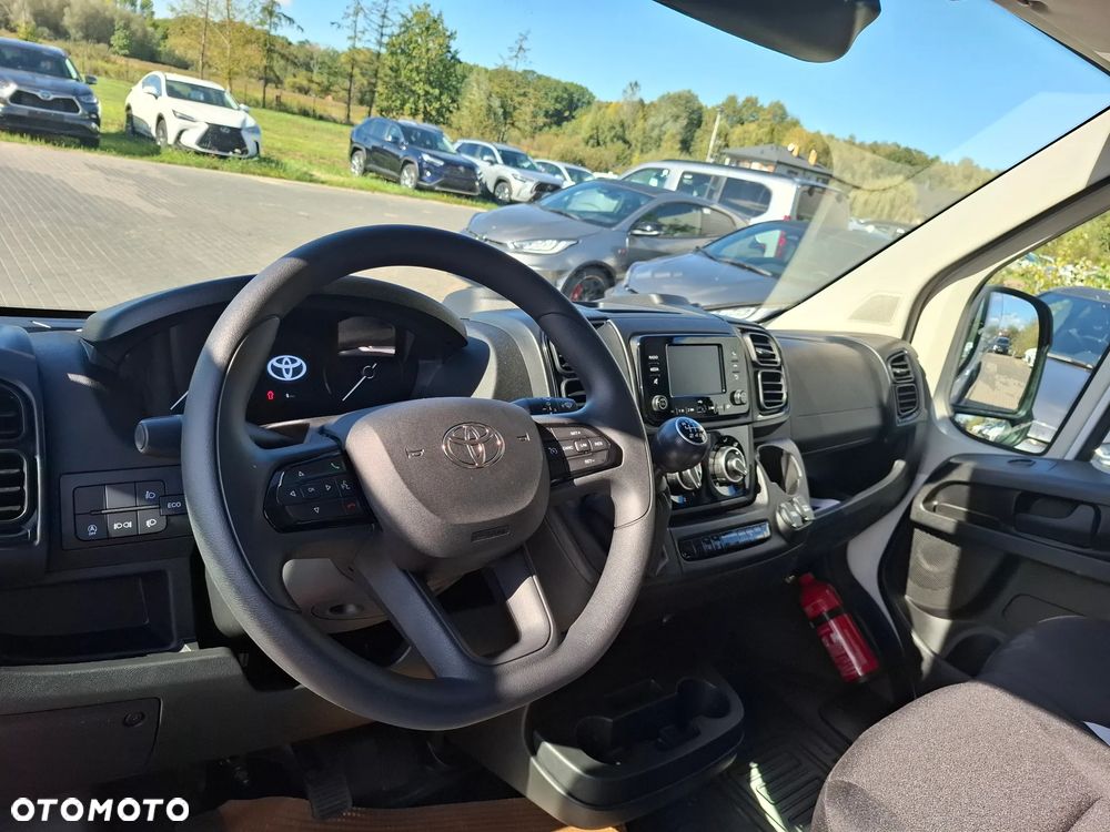 Toyota Proace Max - 28