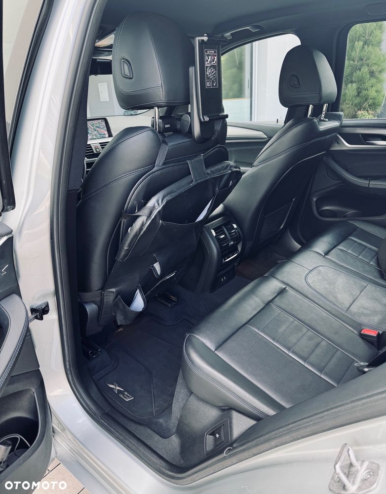 BMW X3 xDrive20d sport - 8