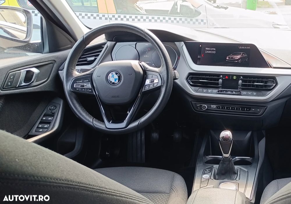 BMW Seria 1 118i Edition Metropolitan - 5