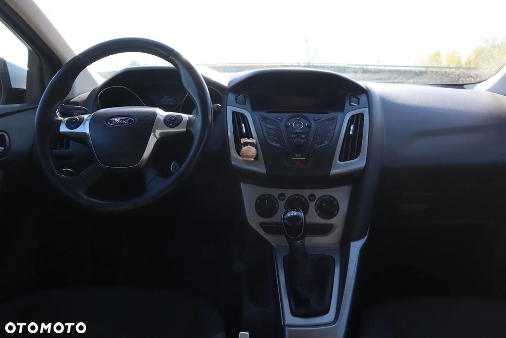 Ford Focus - 12