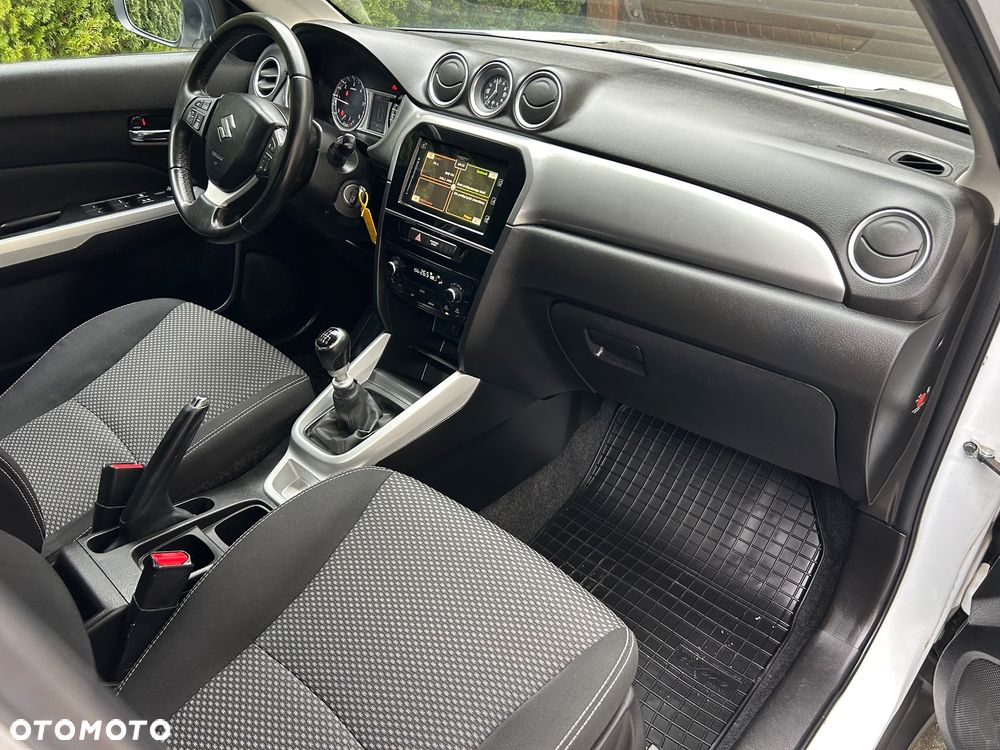 Suzuki Vitara 1.6 DDiS (4x2) Comfort - 18
