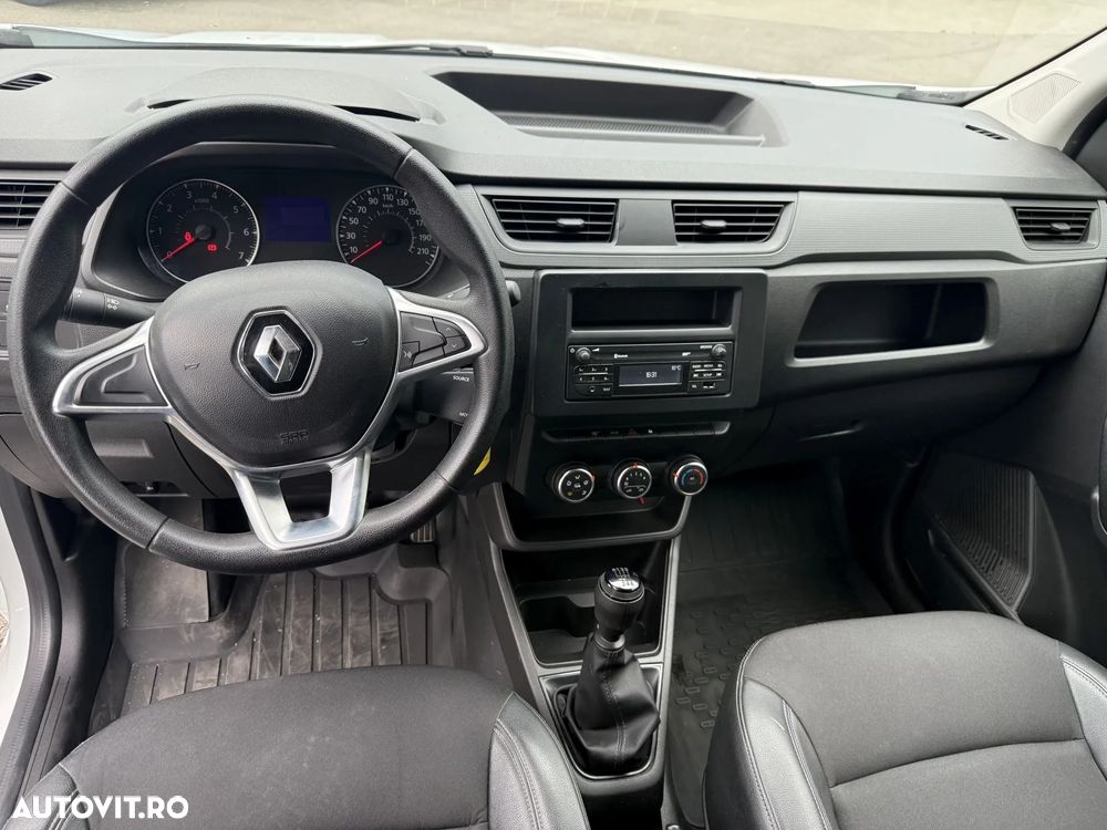 Renault Express - 8