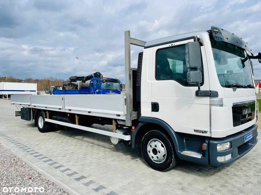 MAN TGL 12.250 TGM E5 skrzyniowy 820cm / platforma / laweta / pomoc drogowa / burtowy / automat / Anglik - 9