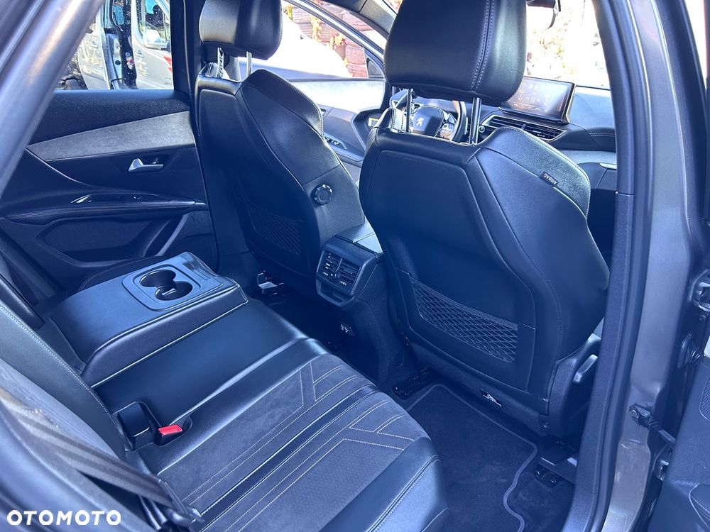 Peugeot 3008 1.6 PureTech GT S&S EAT8 - 19