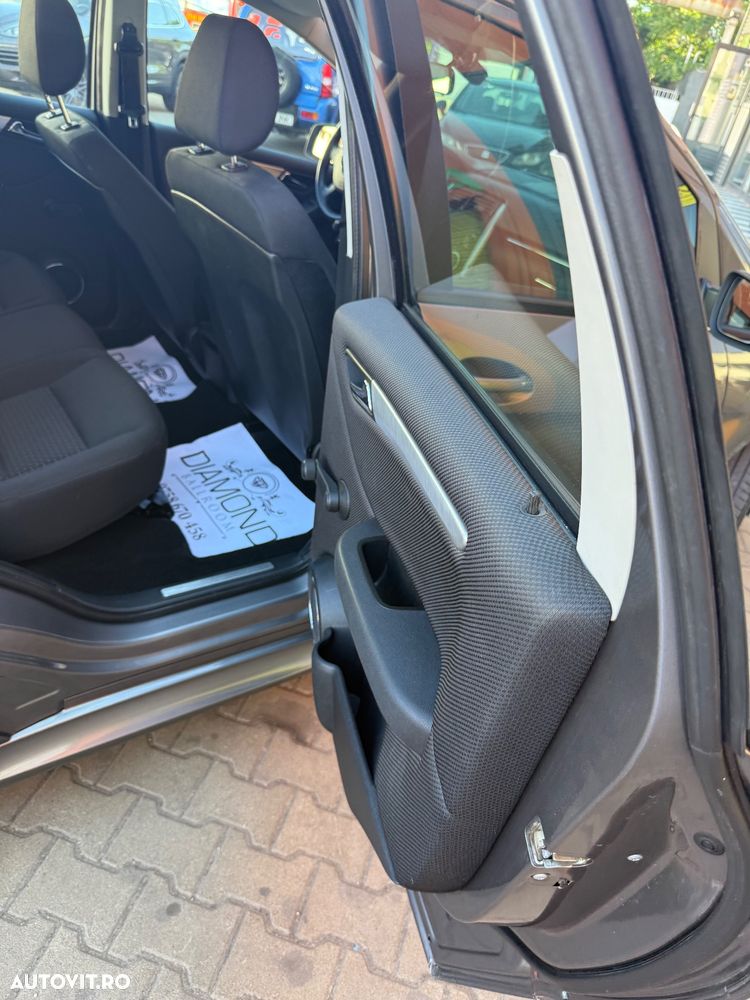 Mercedes-Benz B 200 Autotronic Special Edition - 9