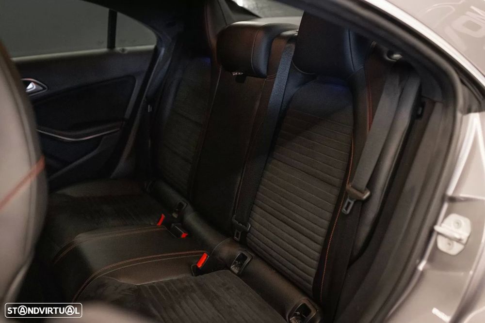 Mercedes-Benz CLA 220 d AMG Line Aut. - 22