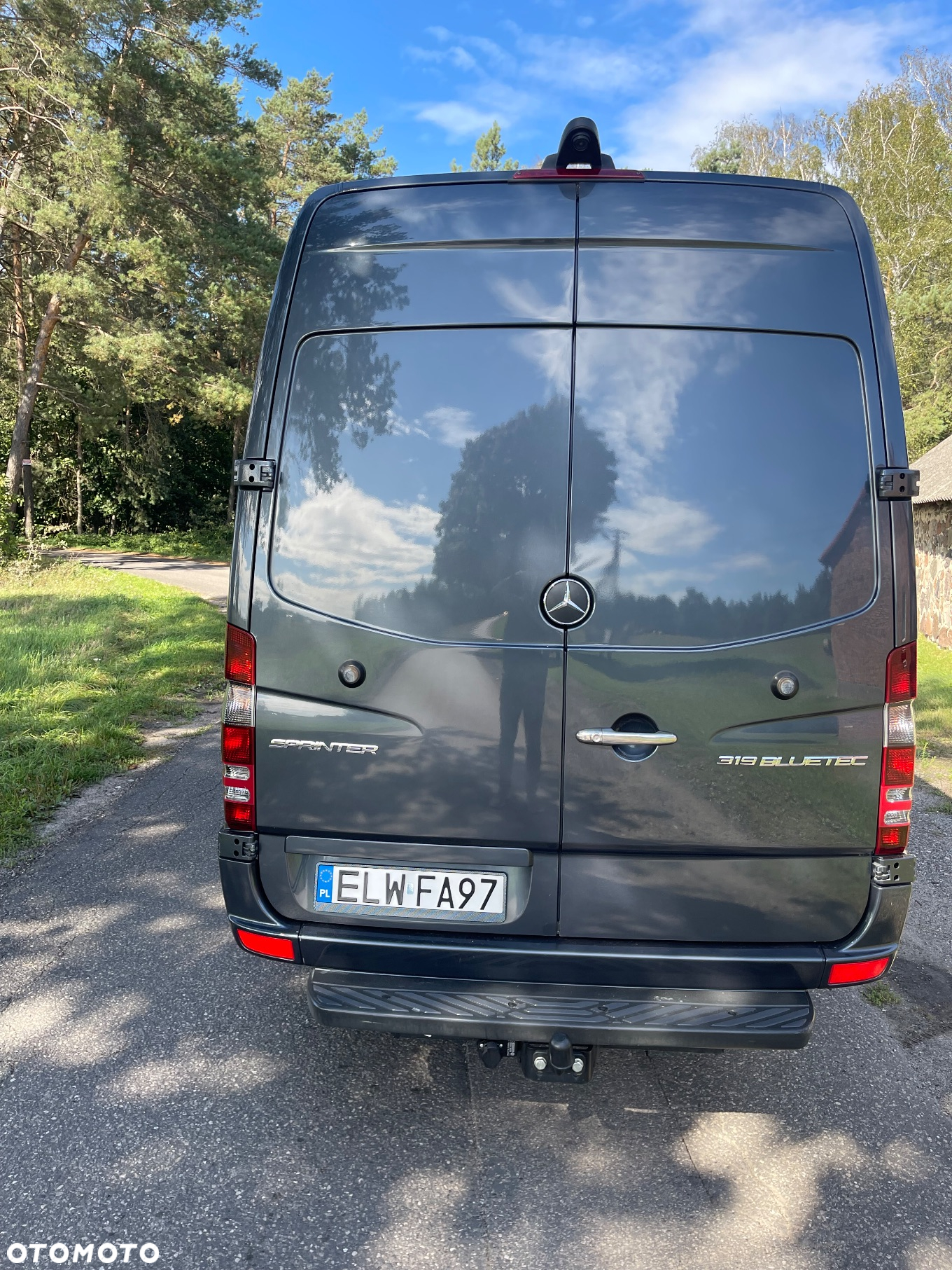 Mercedes-Benz Sprinter 319 - 3