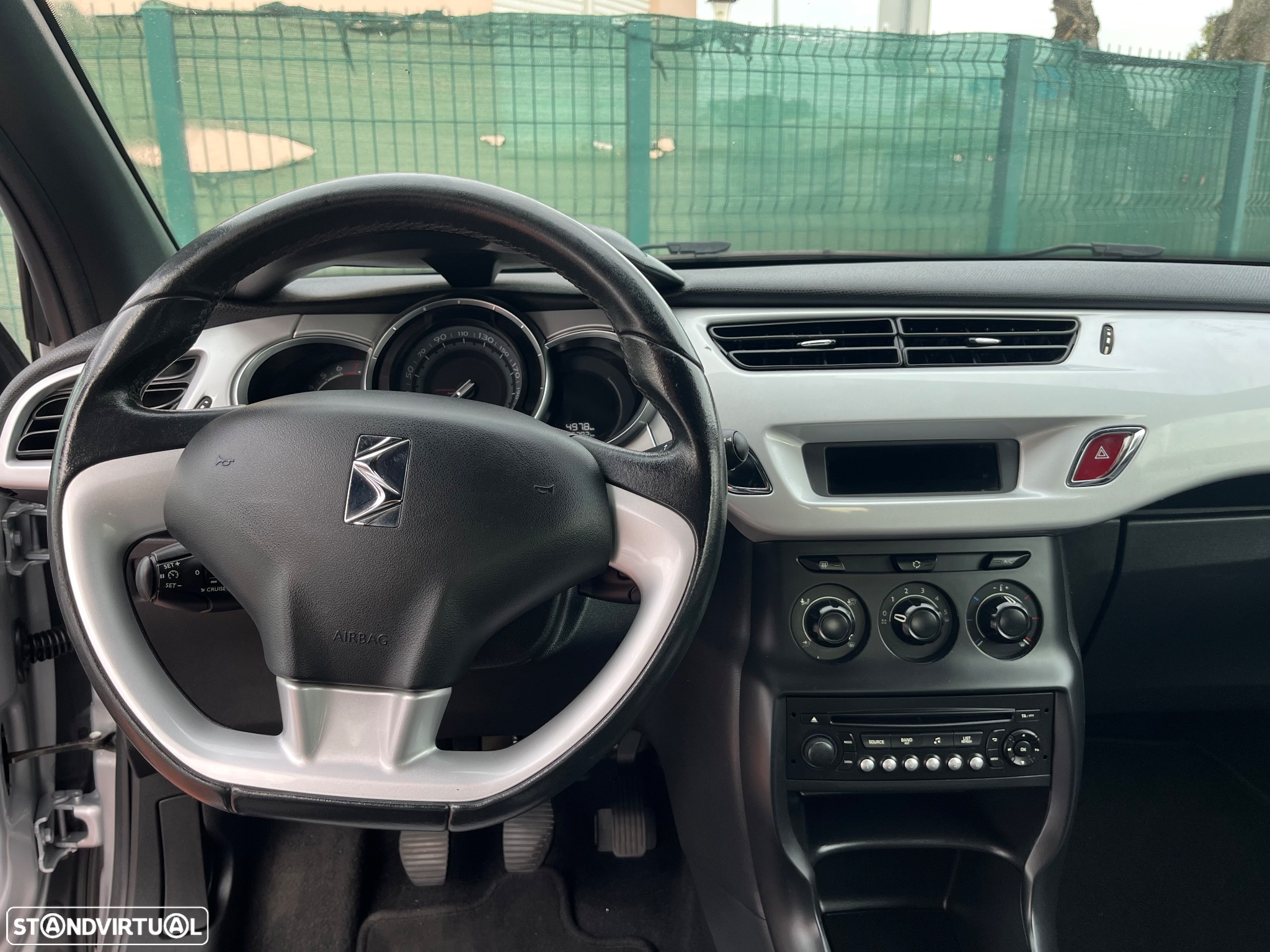 Citroën DS3 1.2 VTi Chic - 11