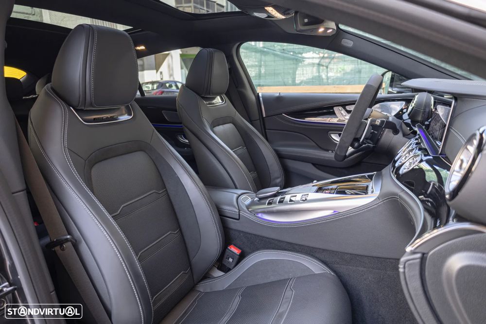 Mercedes-Benz AMG GT 53 4Matic+ 4D Speedshift TCT 9G — fotografia 40
