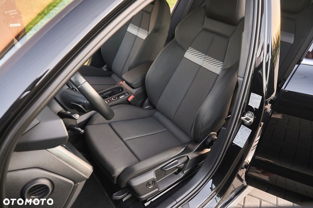 Audi A3 Limousine 35 TFSI mHEV S Line S tronic - 27