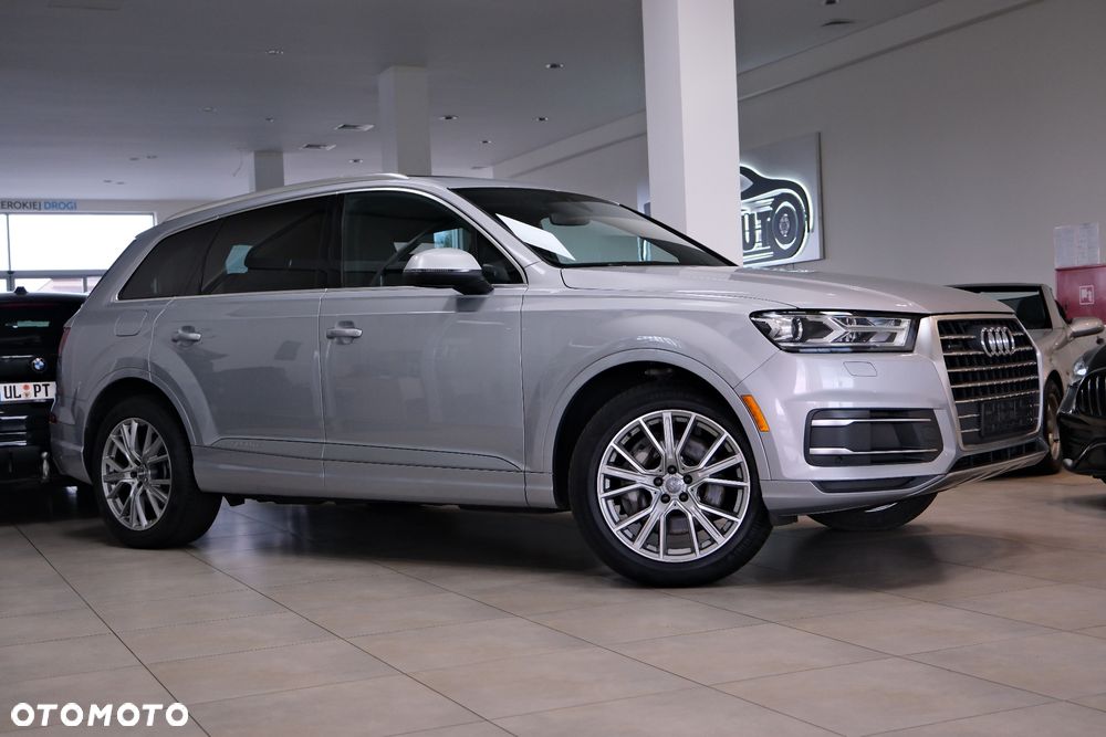 Audi Q7 - 3