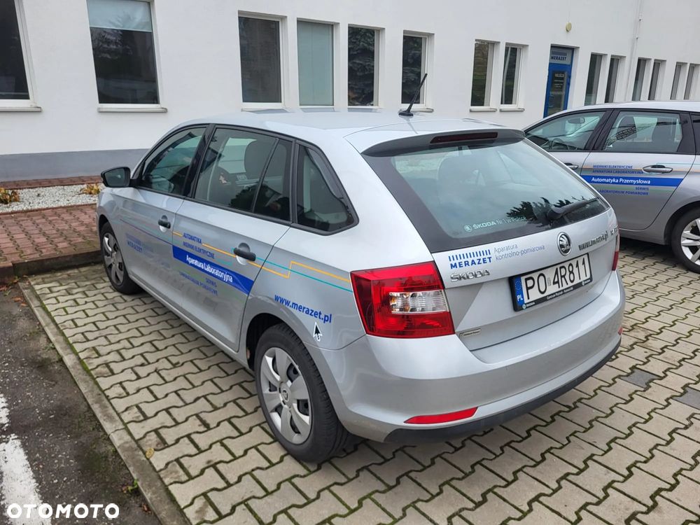 Skoda RAPID - 12