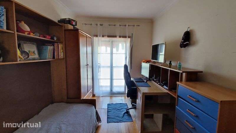 Apartamento T2 com garagem fechada - Grande imagem: 5/12