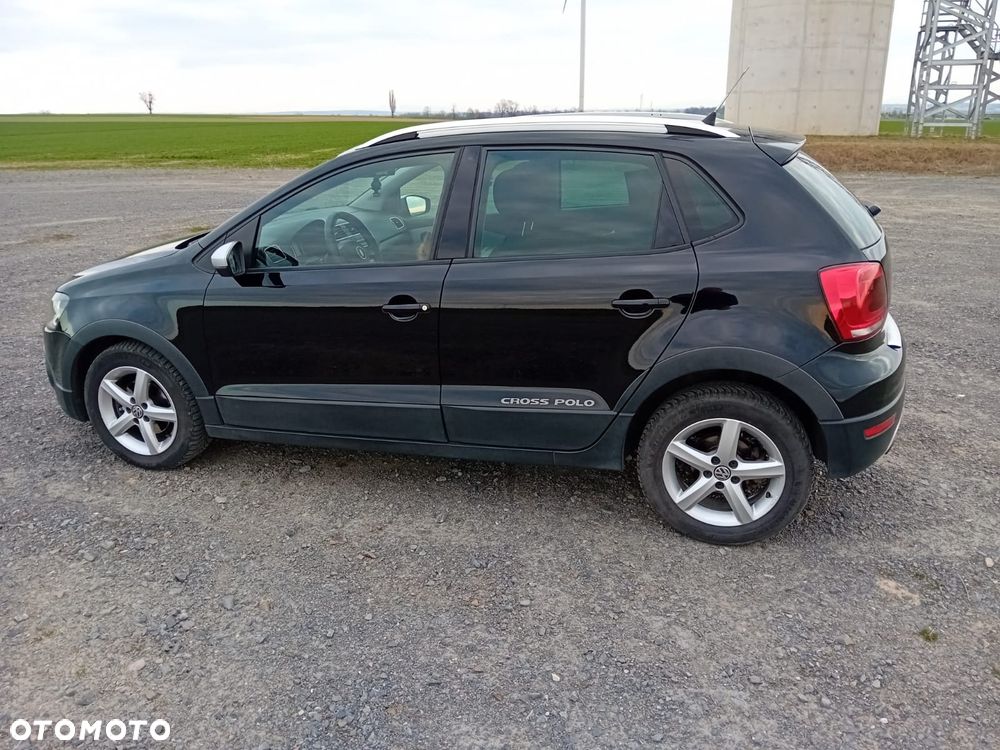 Volkswagen Polo 1.6 TDI Cross - 4