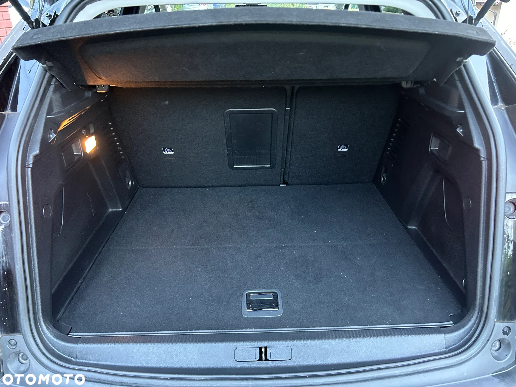 Peugeot 3008 1.6 PureTech Hybrid PHEV Allure Pack S&S EAT8 - 20
