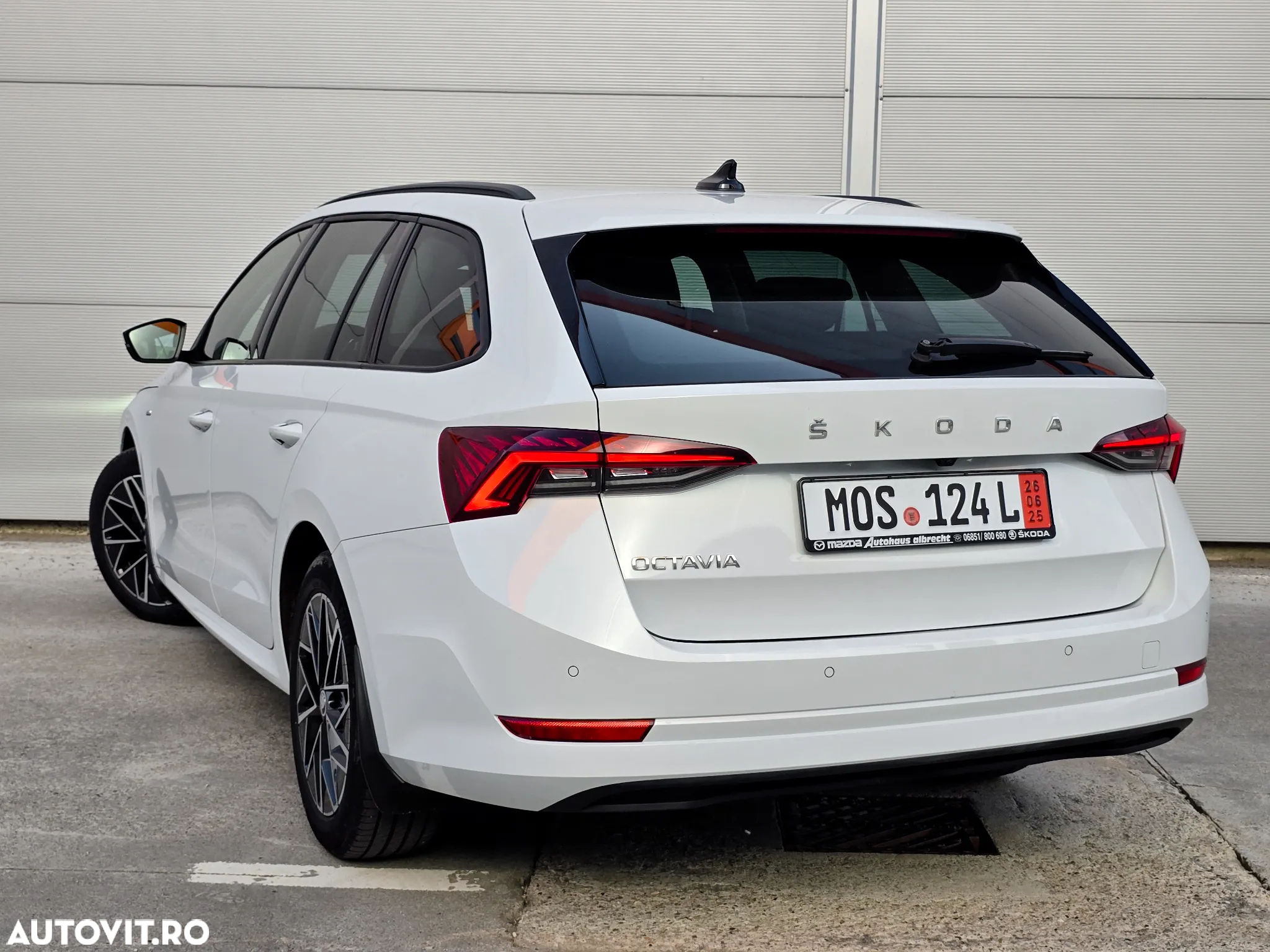 Skoda Octavia - 3