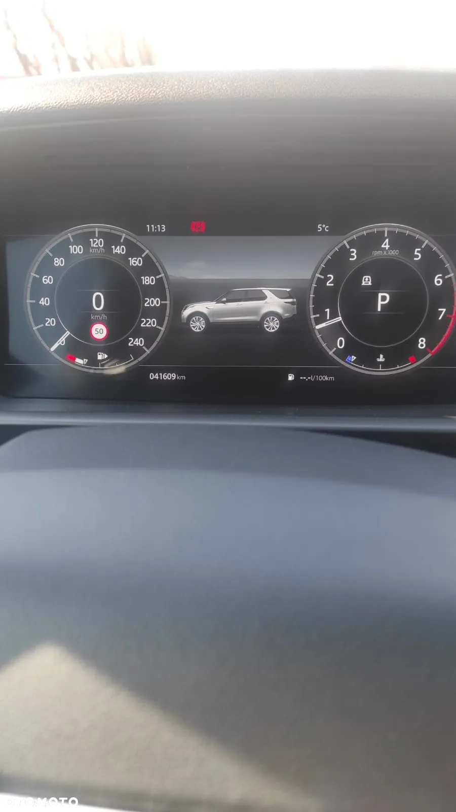 Land Rover Discovery V 3.0 Si6 HSE Luxury - 2