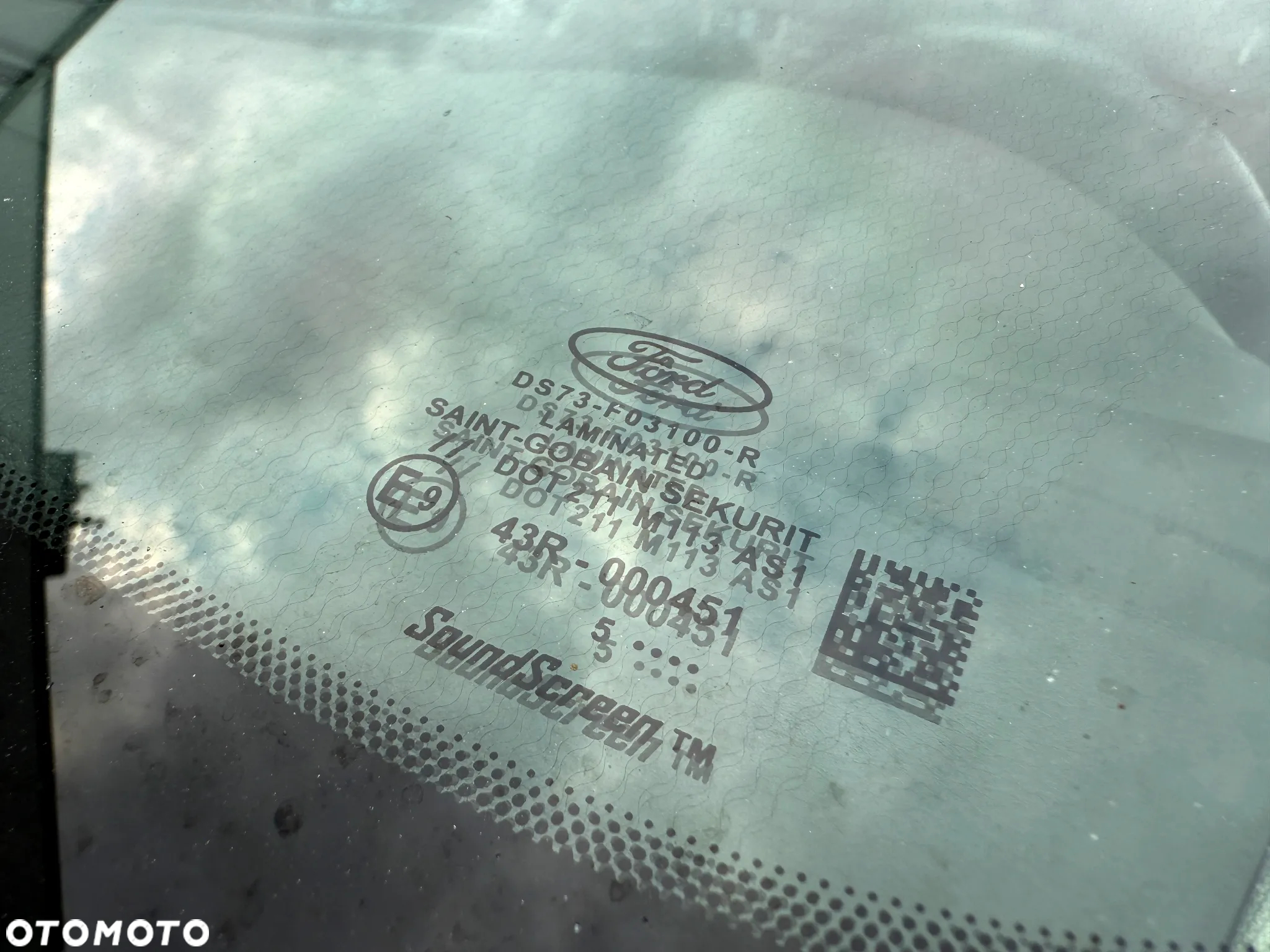 Ford Mondeo 1.5 EcoBoost Gold Edition - 26