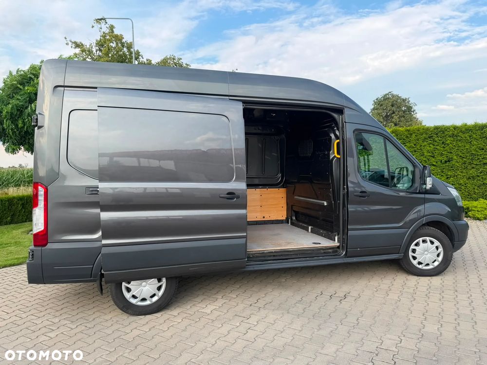 Ford Transit - 18