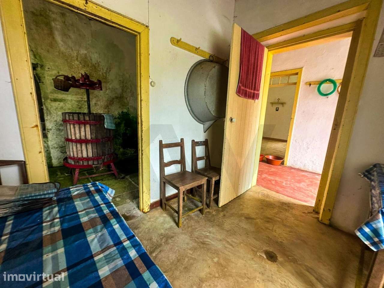 Moradia T1 - Feteirinha, Santo Espírito - Vila do Porto - Grande imagem: 3/17