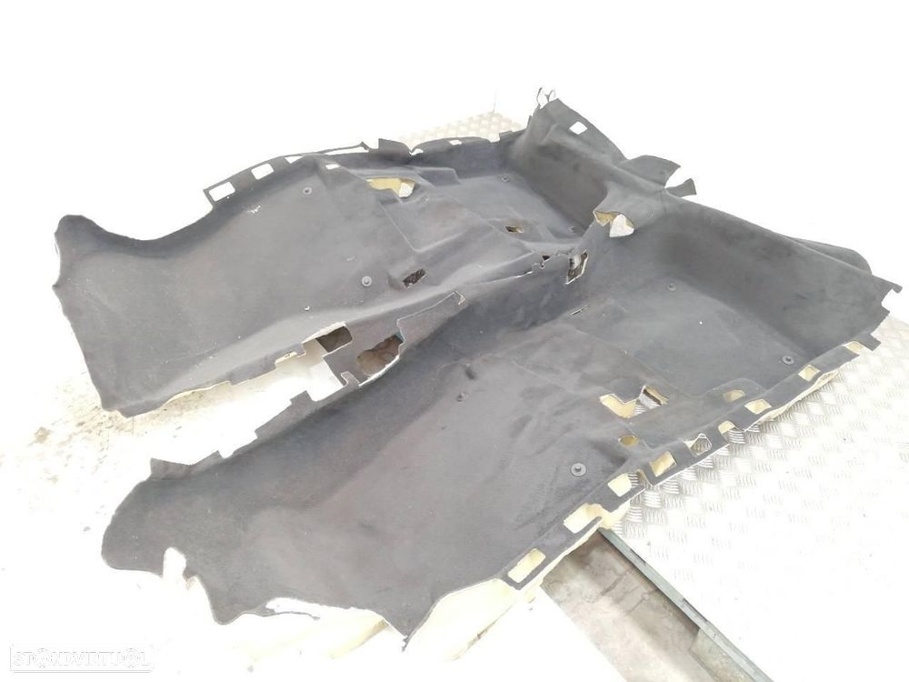 CONJUNTO DE TAPETE AUDI A4 AVANT 8W5 - 1