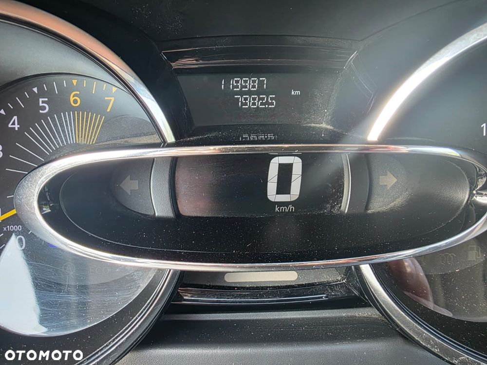 Renault Clio - 9
