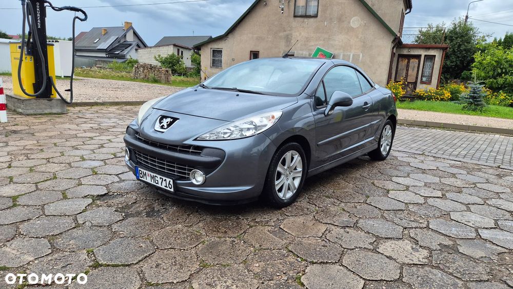 Peugeot 207 CC - 8