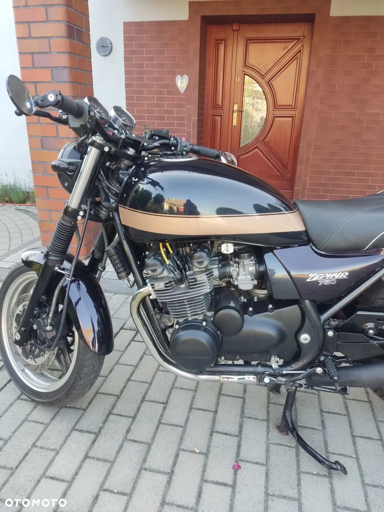 Kawasaki Zephyr - 8