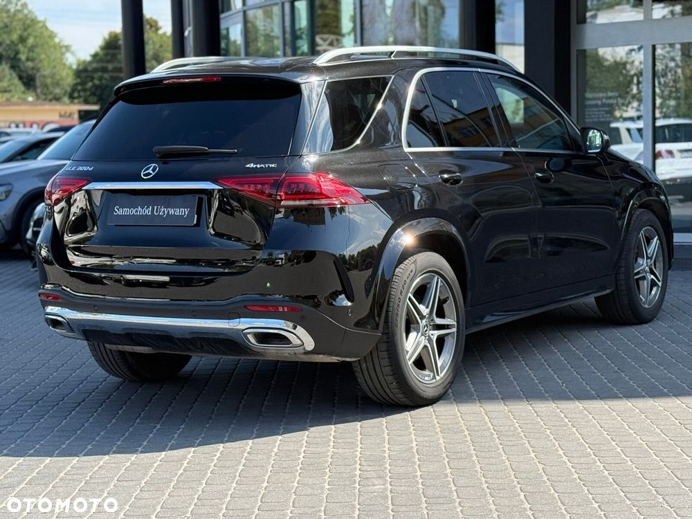 Mercedes-Benz GLE 300 d 4-Matic - 11