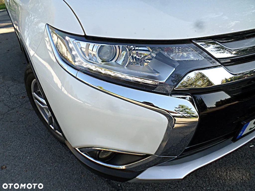 Mitsubishi Outlander 2.0 2WD Edition 100 - 25