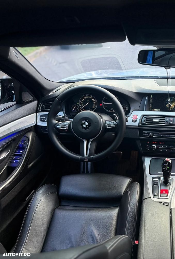 BMW Seria 5 525d Sport-Aut. Luxury Line - 13